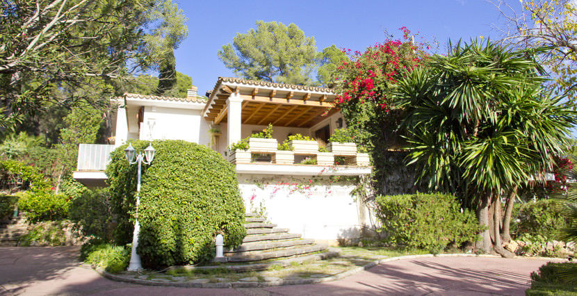 unique villas mallorca beautiful villa for sale in Son Vida view