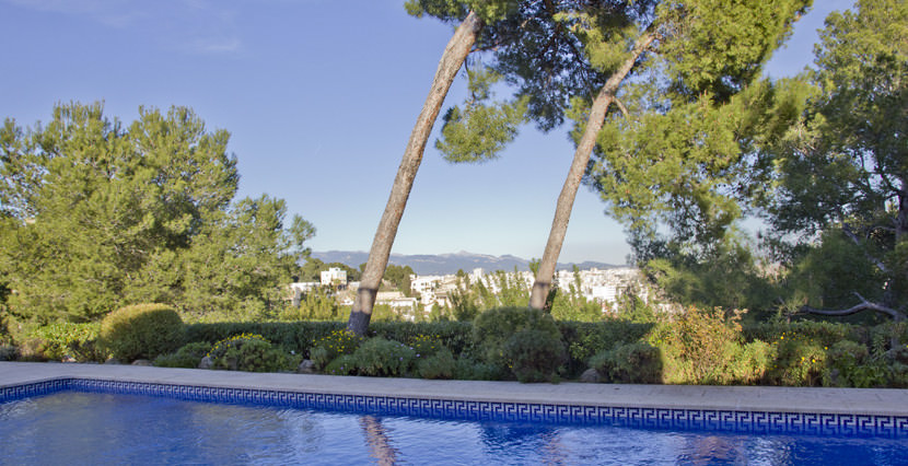 unique villas mallorca new apartments for sale in la Bonanova swimming pool