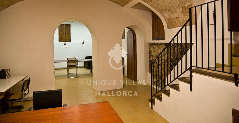 Flat with Character for Sale in Palma Center-uvm130a cellar 2