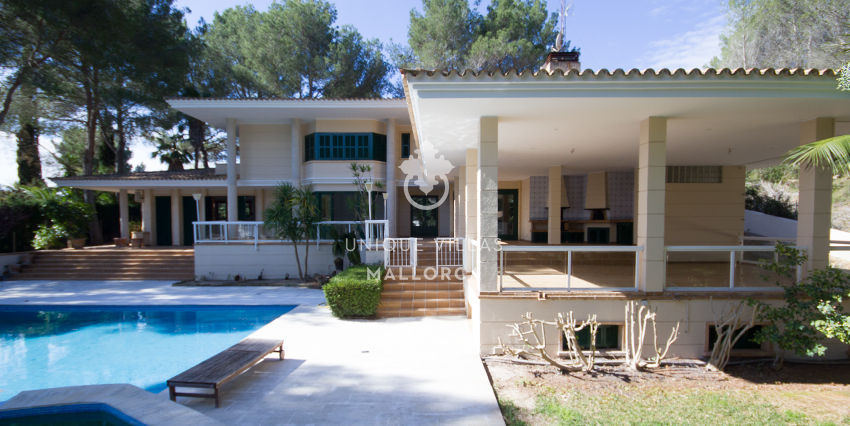 Gorgeous Villa for sale in Son Vida-uvm174