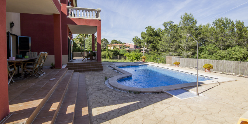 Wonderful Villa with Seaviews for Sale in Cala Vinyes-ref.uvm83