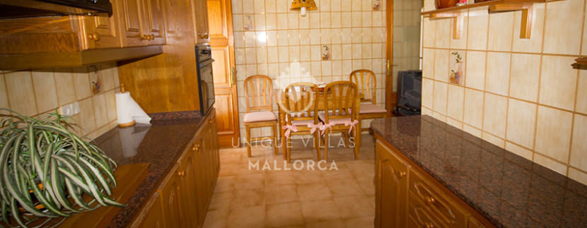 unique villas mallorca house for sale in Establiments kitchen