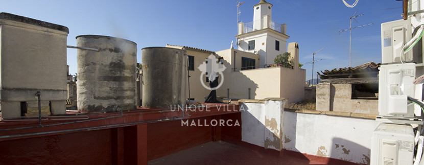 uniquevillasmallorca reformed flat for sale in Palma center terrace community