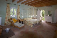 uniquevillasmallorca-property-for-sale-in-la-bonanova-uvm191.33log
