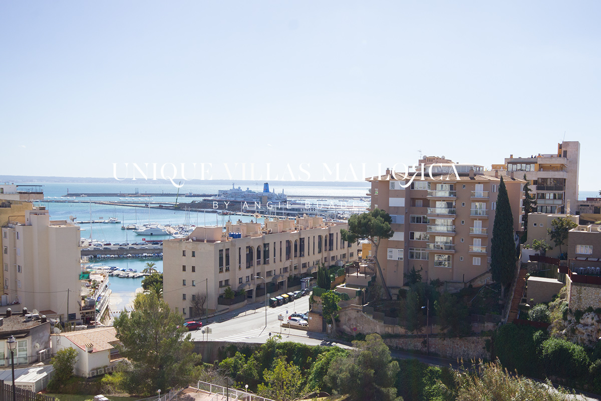 Apartamento con Terraza y Vistas al Mar en venta en El Terreno-ref.uvm230