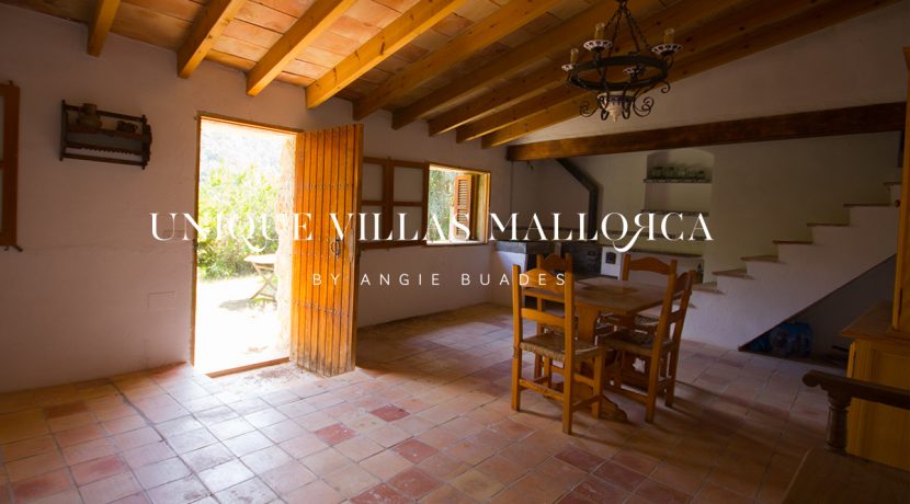 country-house-for-sale-in-calvia-uvm236.22