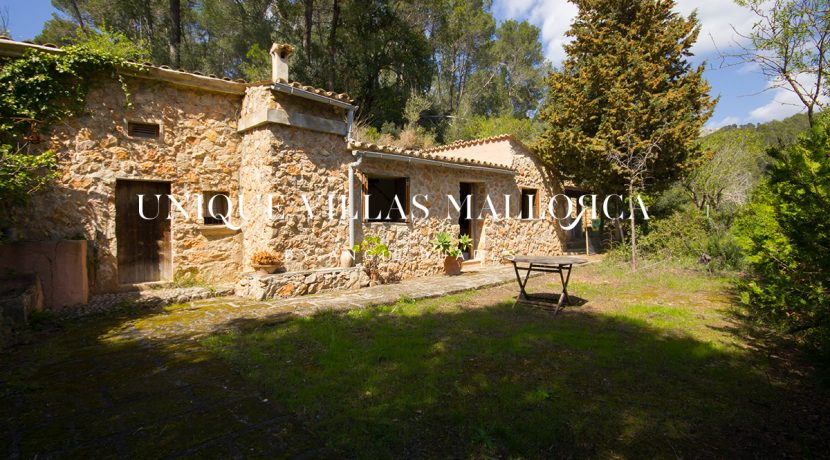 country-house-for-sale-in-calvia-uvm236.24